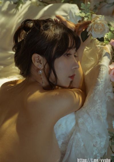 西西正版中国裸体艺术美女_免费高清日本成人在线