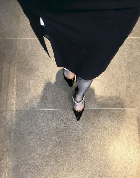 美女全身赤裸_4K高清完整版播放
