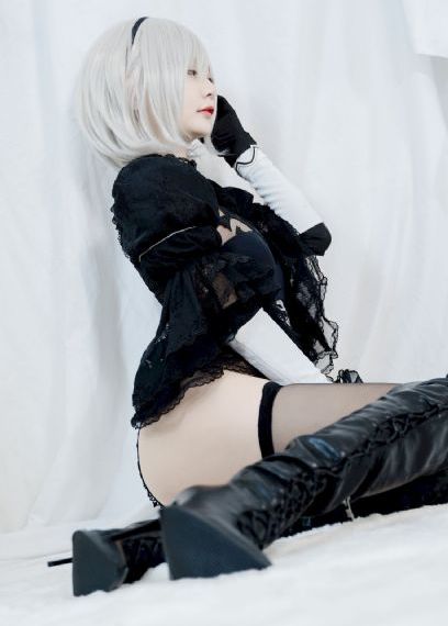 暴躁妹妹csgo常用装备推荐_JVID性感写真