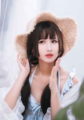 偷拍沟厕女厕白嫩大屁股_高清免费观看视频