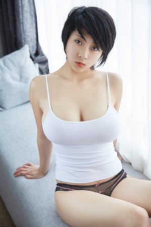 女浪荡骚np榨精_720在线视频观看